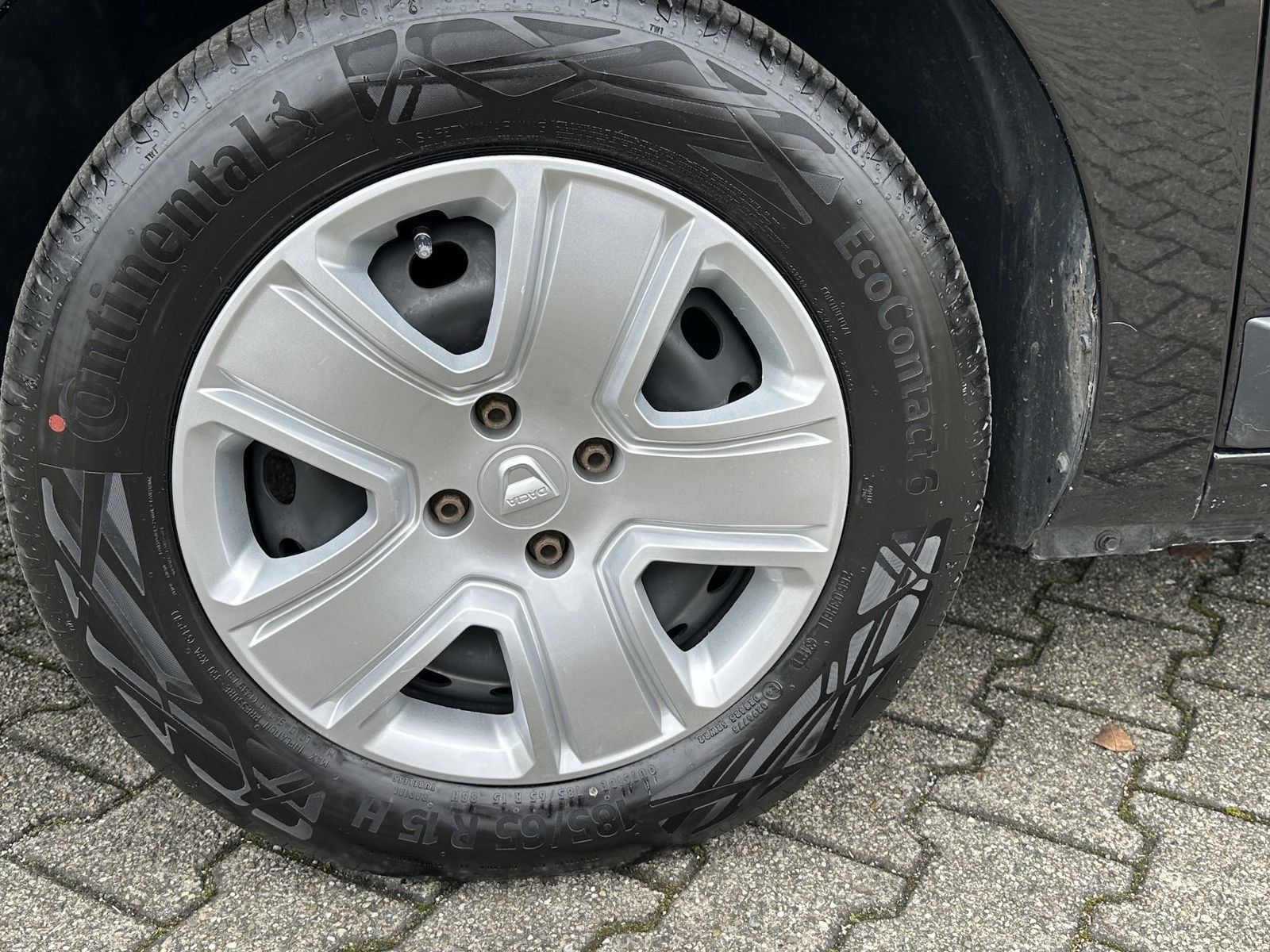 Fahrzeugabbildung Dacia Dokker Comfort SCe 100