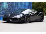 Ferrari F8 Tributo 1. Hand+Carbon+Rennsitze