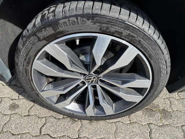 Tiguan Allspace R-Line 4Motion DSG LED Nav Panor