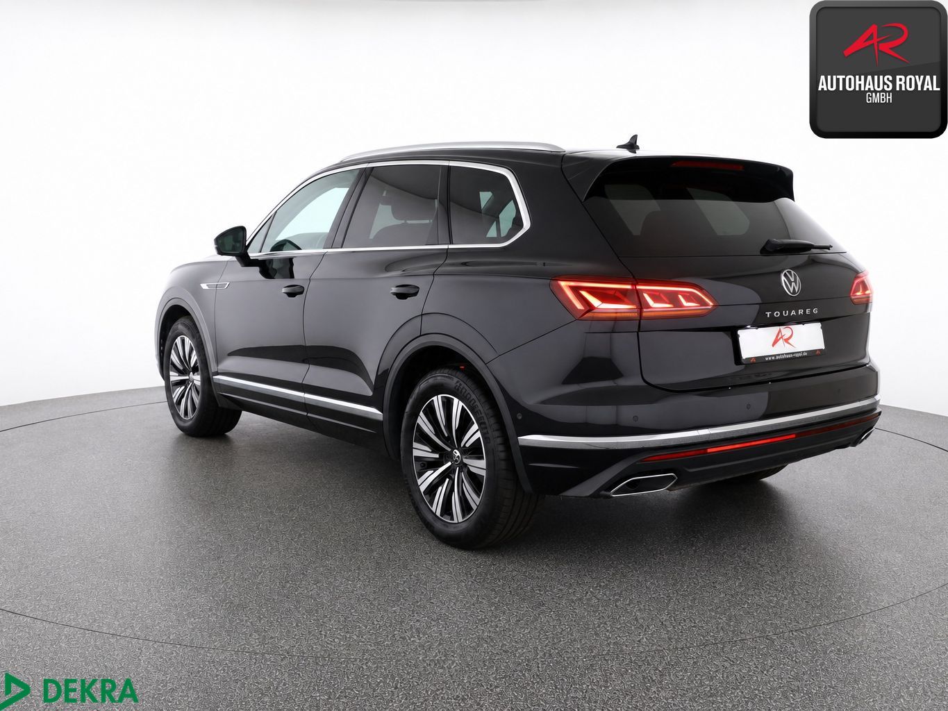 Volkswagen Touareg 3.0 TDI 4M ELEGANCE MATRIX STANDHZ,360° foto 3