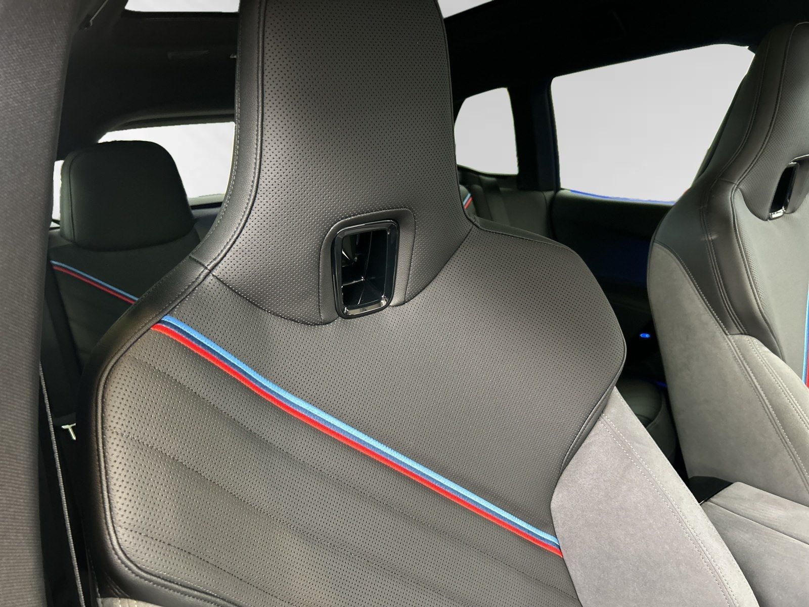 BMW iX - Bild 25