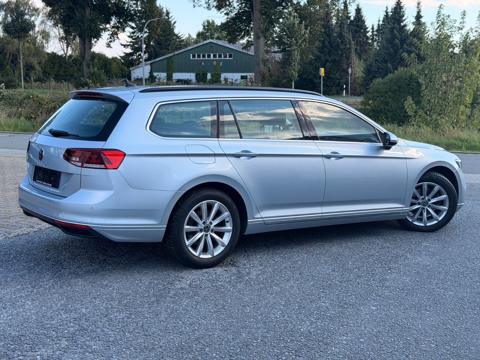 Volkswagen Passat 1,5TFSI DSG Variant Business*Massage*ACC* imagem 3