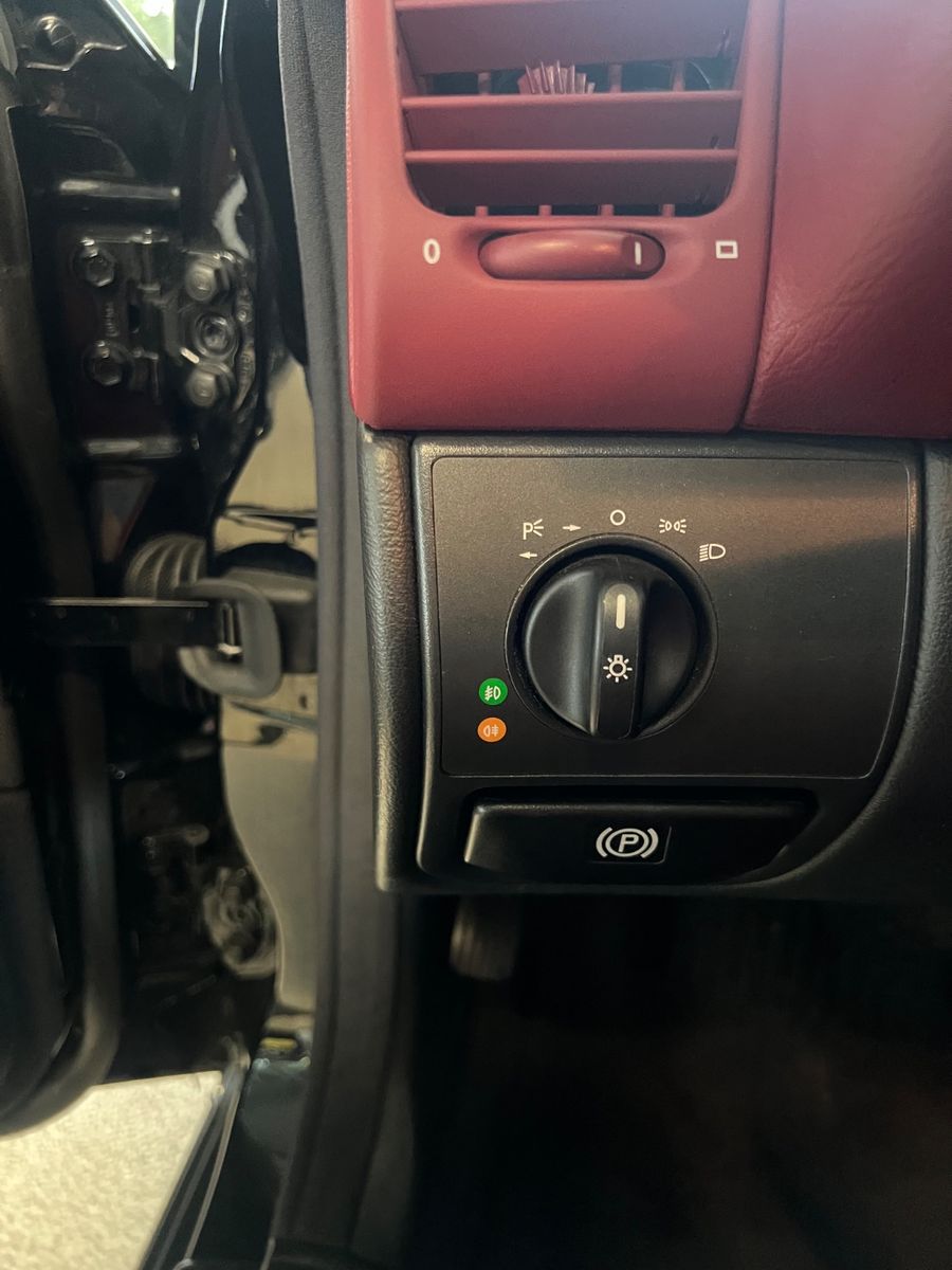 Fahrzeugabbildung Mercedes-Benz CLK 320 AVANTGARDE * 1.HAND *