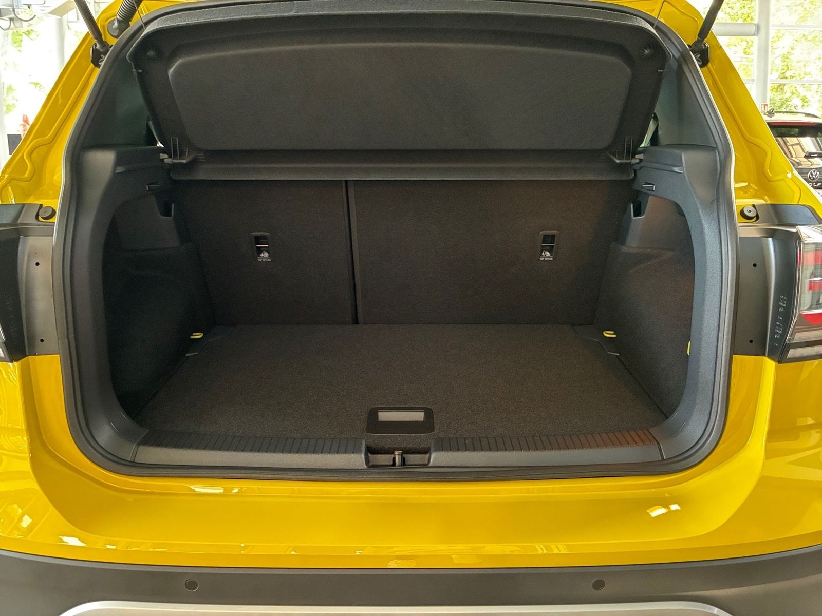 Fahrzeugabbildung Volkswagen T-Cross 1.0 TSI 85 kW Energy AHK,Kamera,LED,Navi