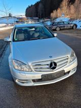 Mercedes-Benz C 220 CDI  T-Modell  BlueEFFICIENCY - - Mercedes-Benz C 220: Kombi, Cdi