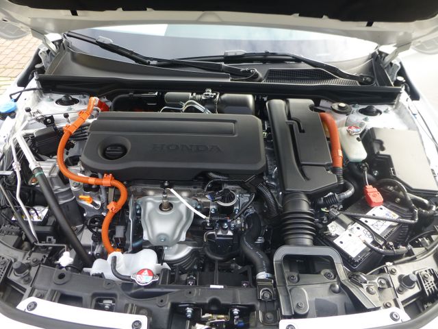 Honda Civic e:HEV 2,0 i-MMD Hybrid Sport
