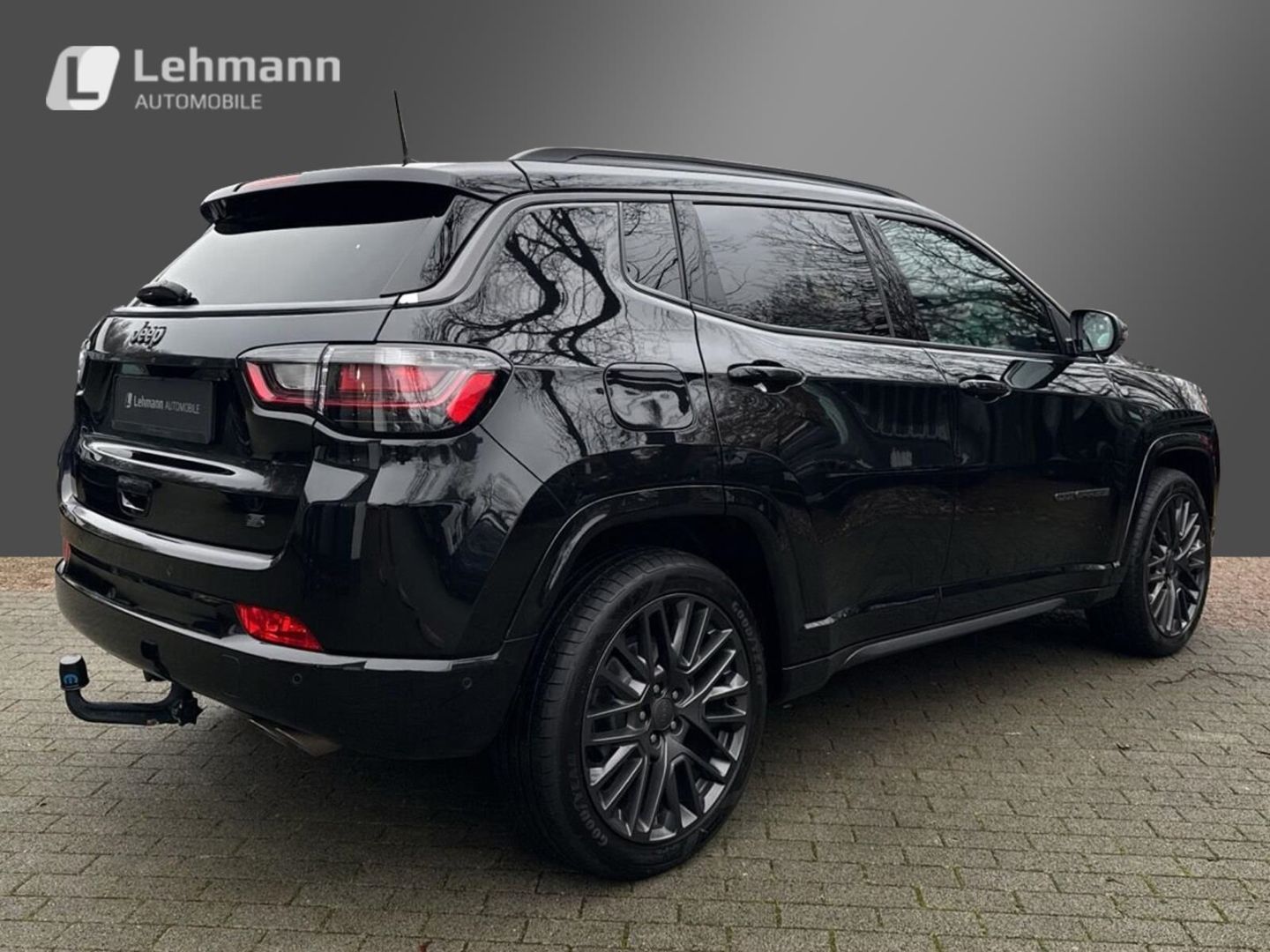 Fahrzeugabbildung Jeep Compass S FWD 1.3 - Leder- Panoramadach - AHK -