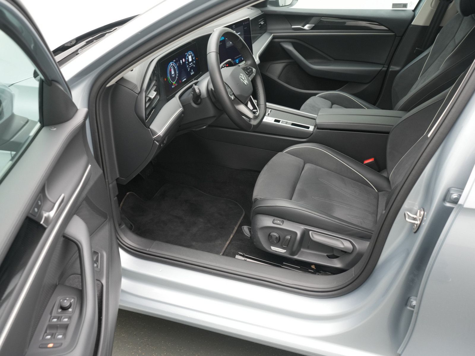 Volkswagen Passat - Bild 13
