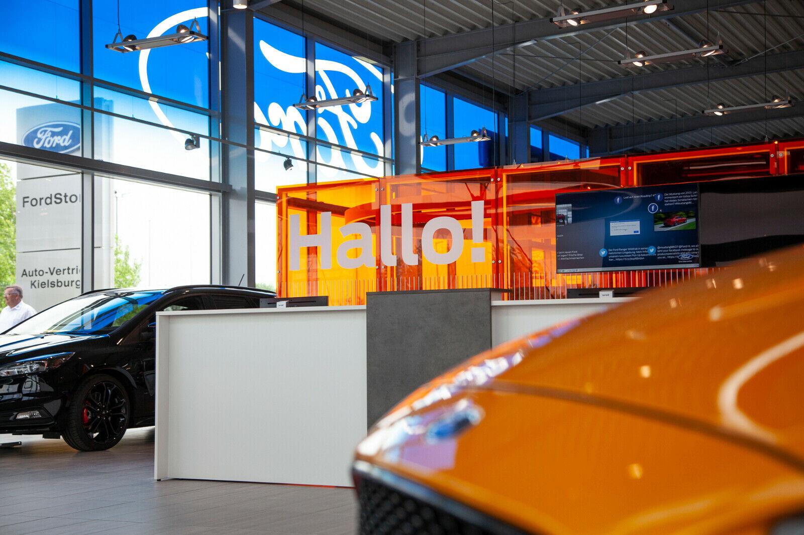 showroom-image-main