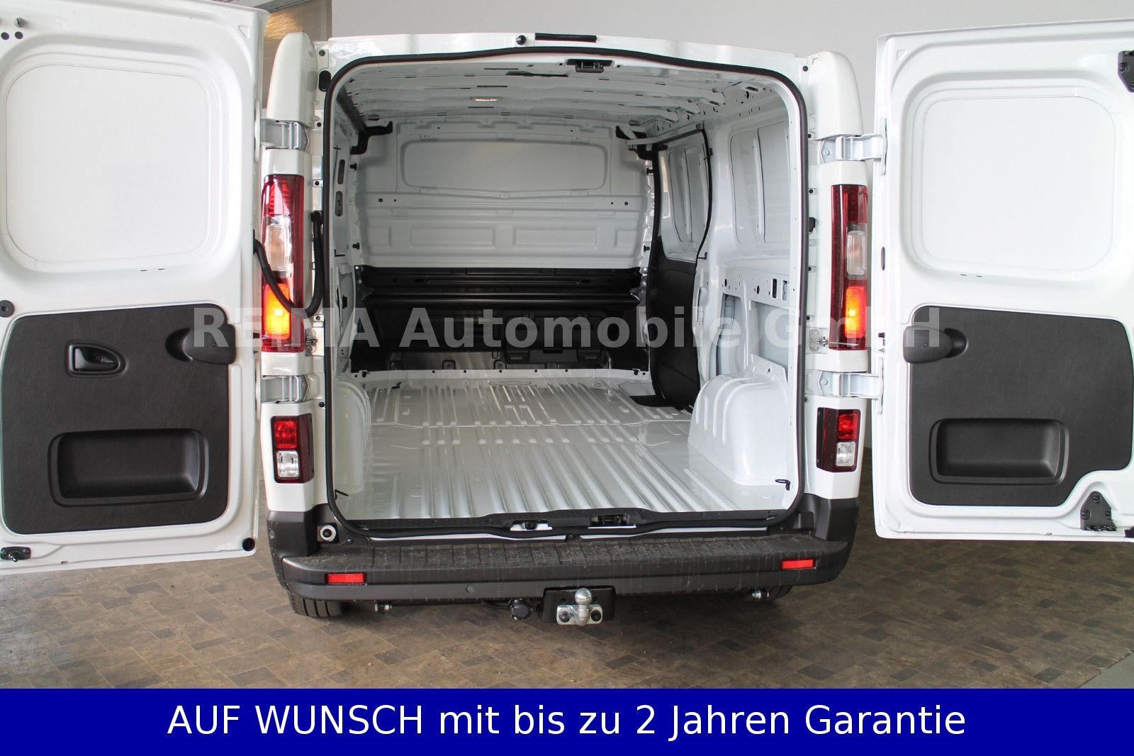 Fahrzeugabbildung Renault Trafic Kasten L2/H1 3,0t, LED, AHK, Kamera,Navi