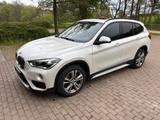 BMW X1 xDrive20d SPORT LINE LEDER, AHK, NAVI, PANO