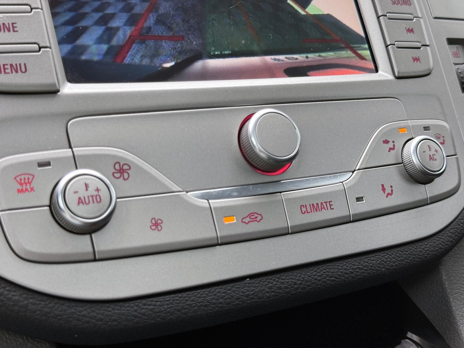Fahrzeugabbildung Ford 2.0 TDCi 4x4*EINZELSTÜCK*RCAM*PANO*SITZHEIZ*LED