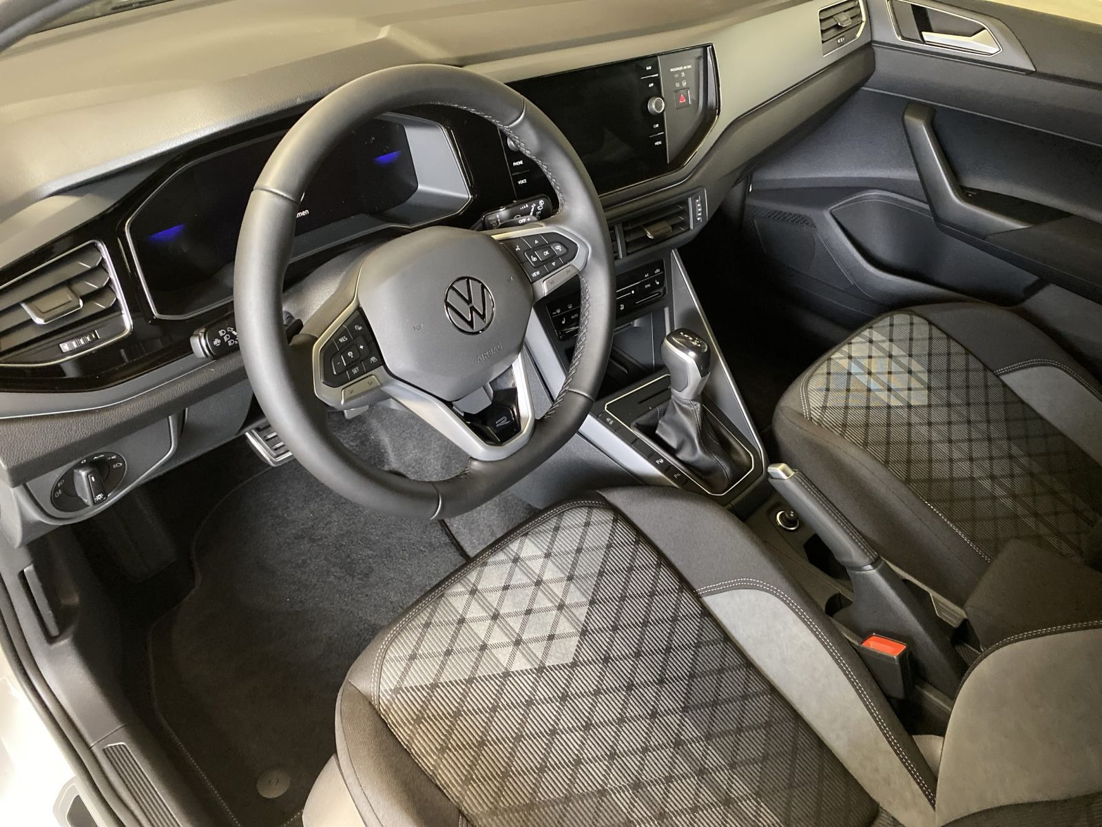 Volkswagen Polo - Bild 6