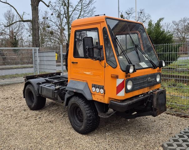 Multicar M26  Champion 2.8 Iveco Motor