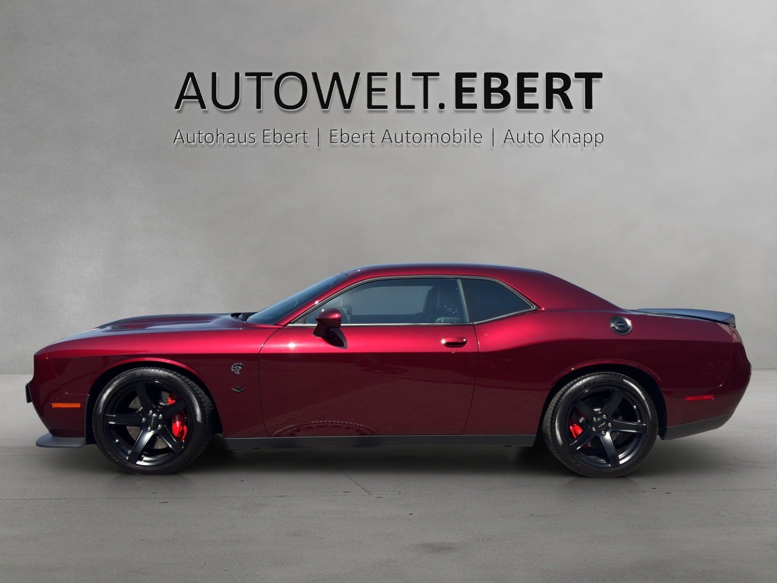 Fahrzeugabbildung Dodge CHALLENGER 6.2 V8 SRT HELLCAT/KAMERA/GRA/1.HAND/