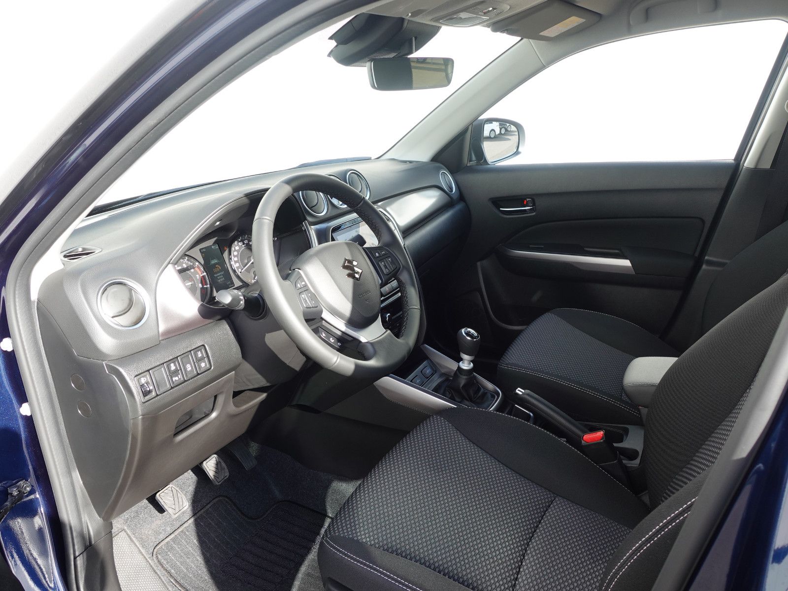 Fahrzeugabbildung Suzuki Vitara Comfort 1.4,Navi,Kamera,Sitzhz,LED,17"Alu