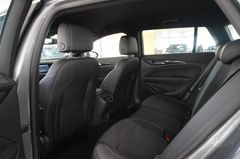 Fahrzeugabbildung Opel Insignia B ST 2.0T ELEGANCE NAVI/LED/VIRT/SH/DAB