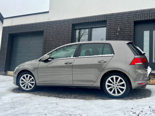 Volkswagen Golf VII Lim. Allstar BMT*97Tkm* Dsg*4 Türig