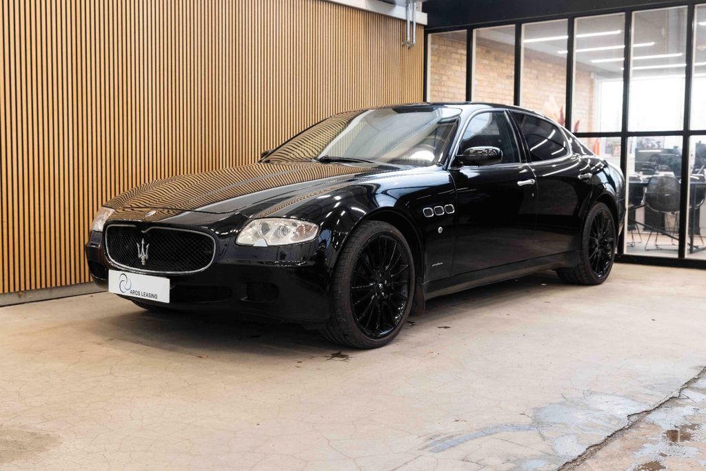 Maserati Quattroporte