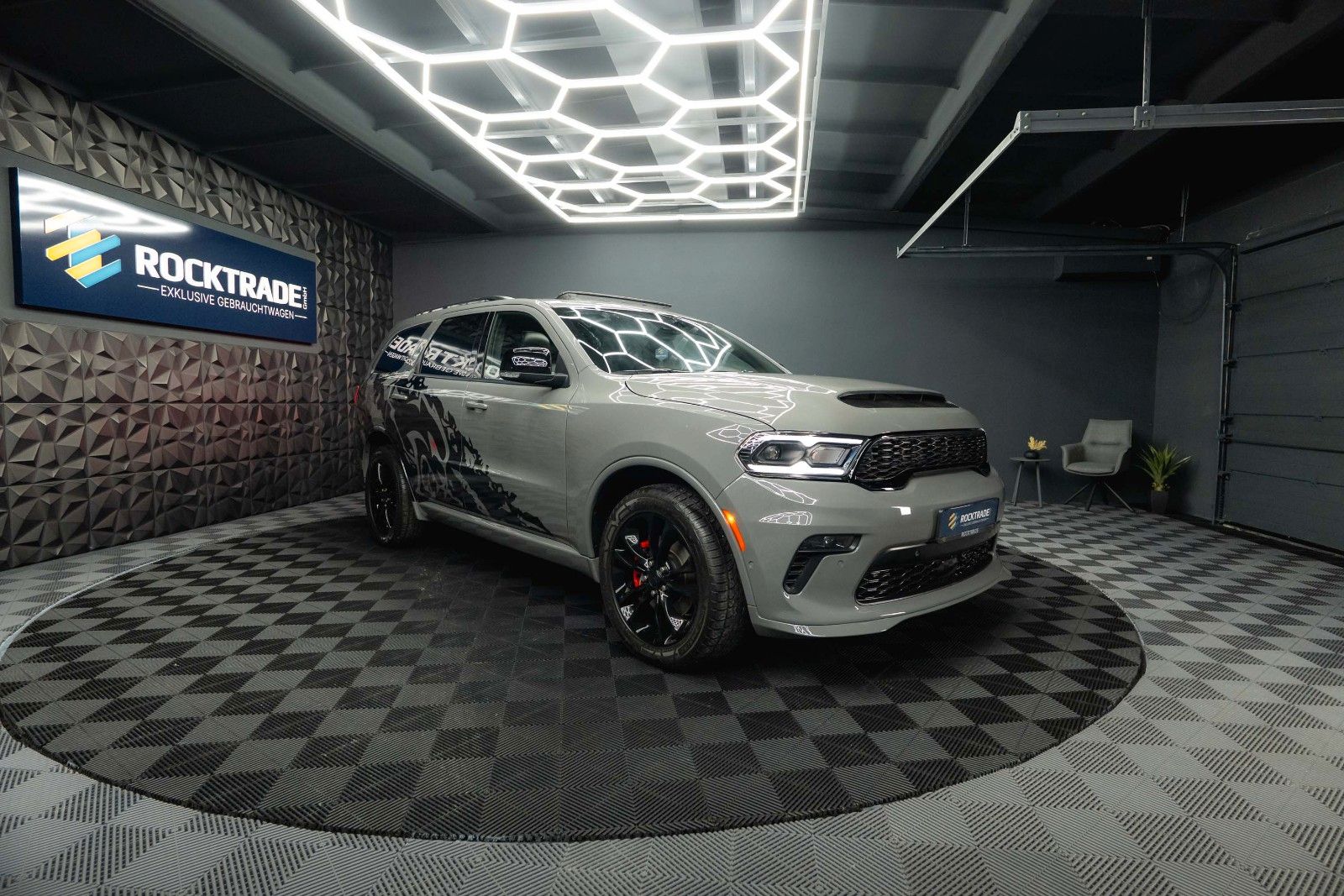 Fahrzeugabbildung Dodge Durango 5.7 V8 R/T SRT STYLE 4x4 Night-Paket ACC