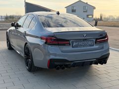 BMW M5/COMPETI/SITZ.BELÜF/BMW GAR/DRIVERS PACKAGE BMW M5/COMPETI/SITZ.BELÜF/BMW GAR/DRIVERS PACKAGE