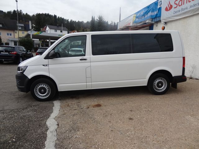 Fahrzeugabbildung Volkswagen T6 Transporter/Kombi lang/AHK/58.500Km/9 SITZER