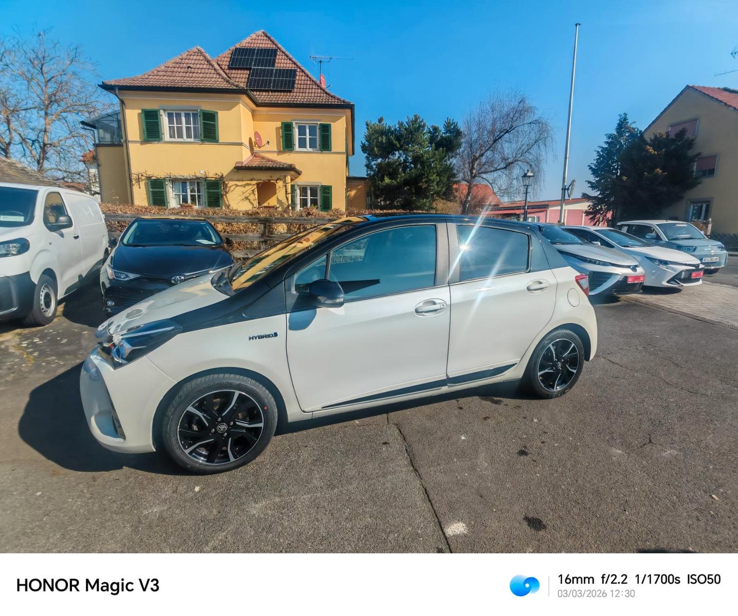 Toyota YARIS 2017 occasion — photo 2