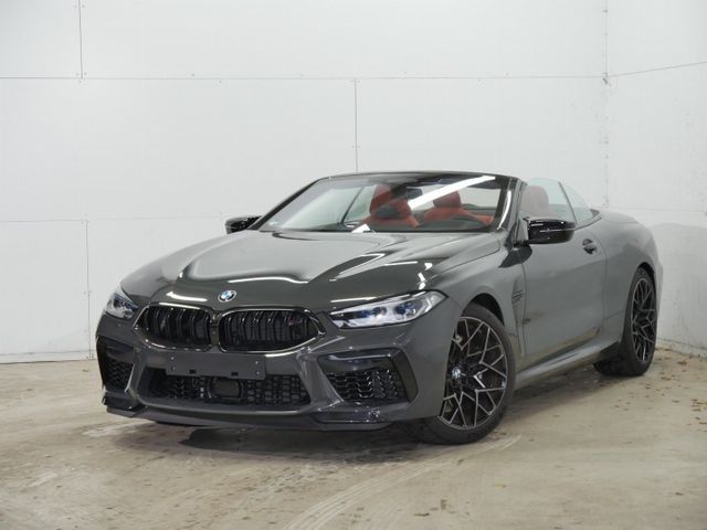 BMW M8 Cabrio M Comp. Paket Sitzbelüftung TV Funktio