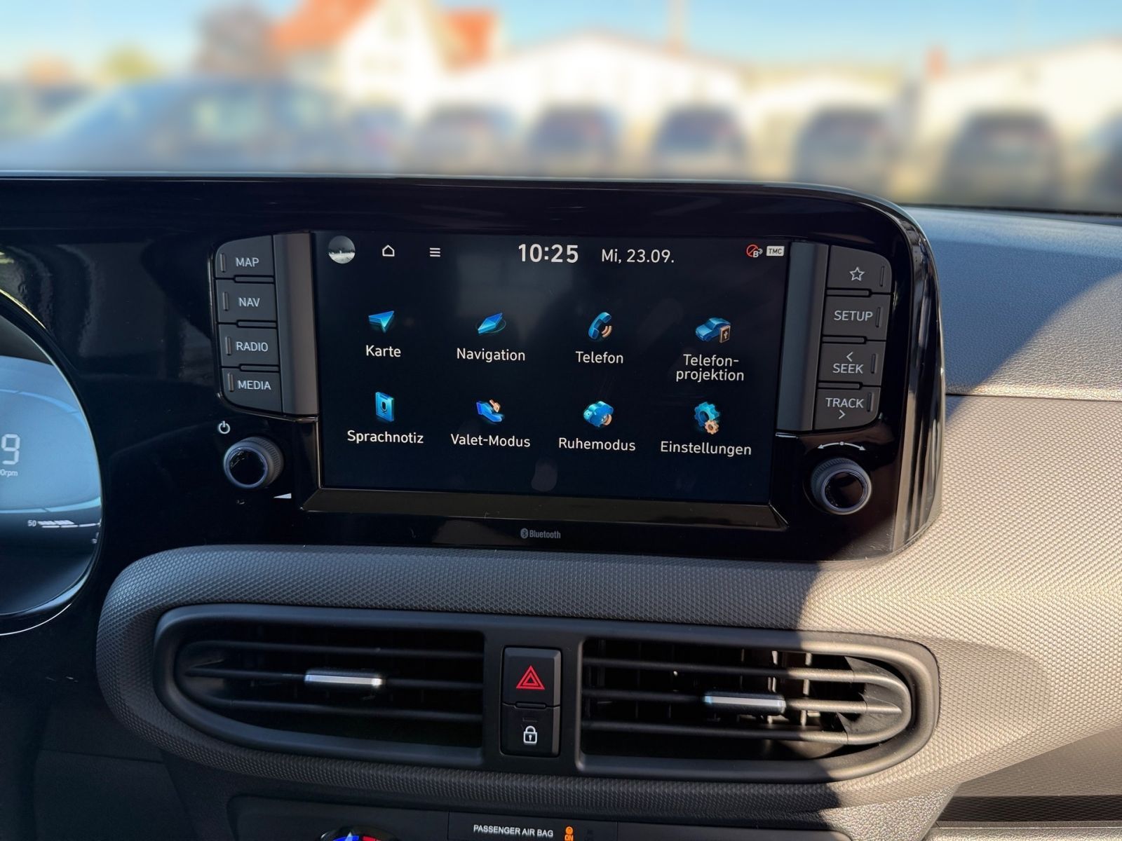 Fahrzeugabbildung Hyundai i10 1.0 Select Navi Kamera