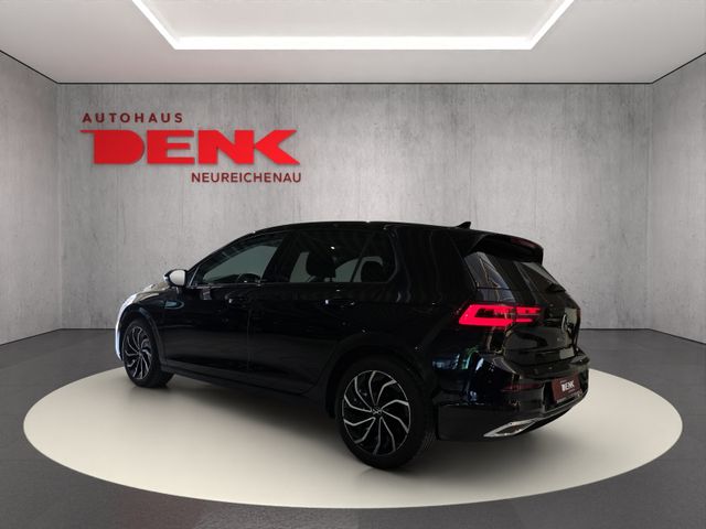 Golf VIII Active 1.5 eTSI DSG*AHK*MATRIX*
