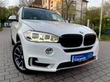 BMW X5 xDrive 40d-Sport-R.Kamera-LED-Garantie-HUD- - BMW X5: Weiß