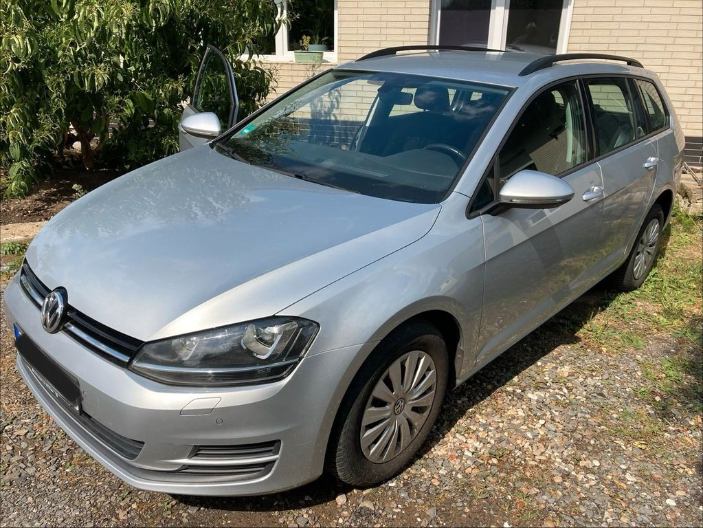 Image of Volkswagen Golf