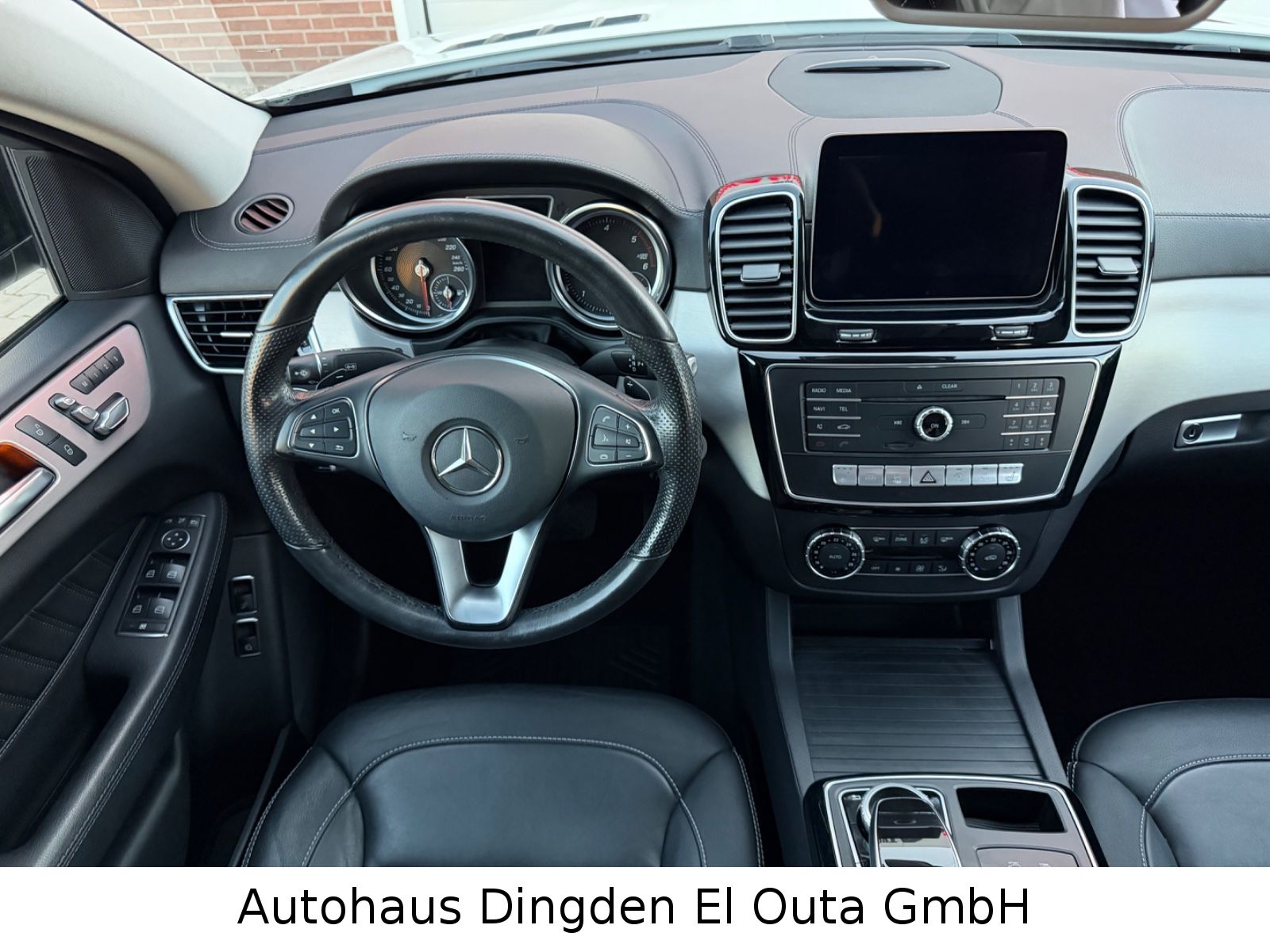 Mercedes-Benz GLE 350d Coupe 4Matic AMG Line foto 23