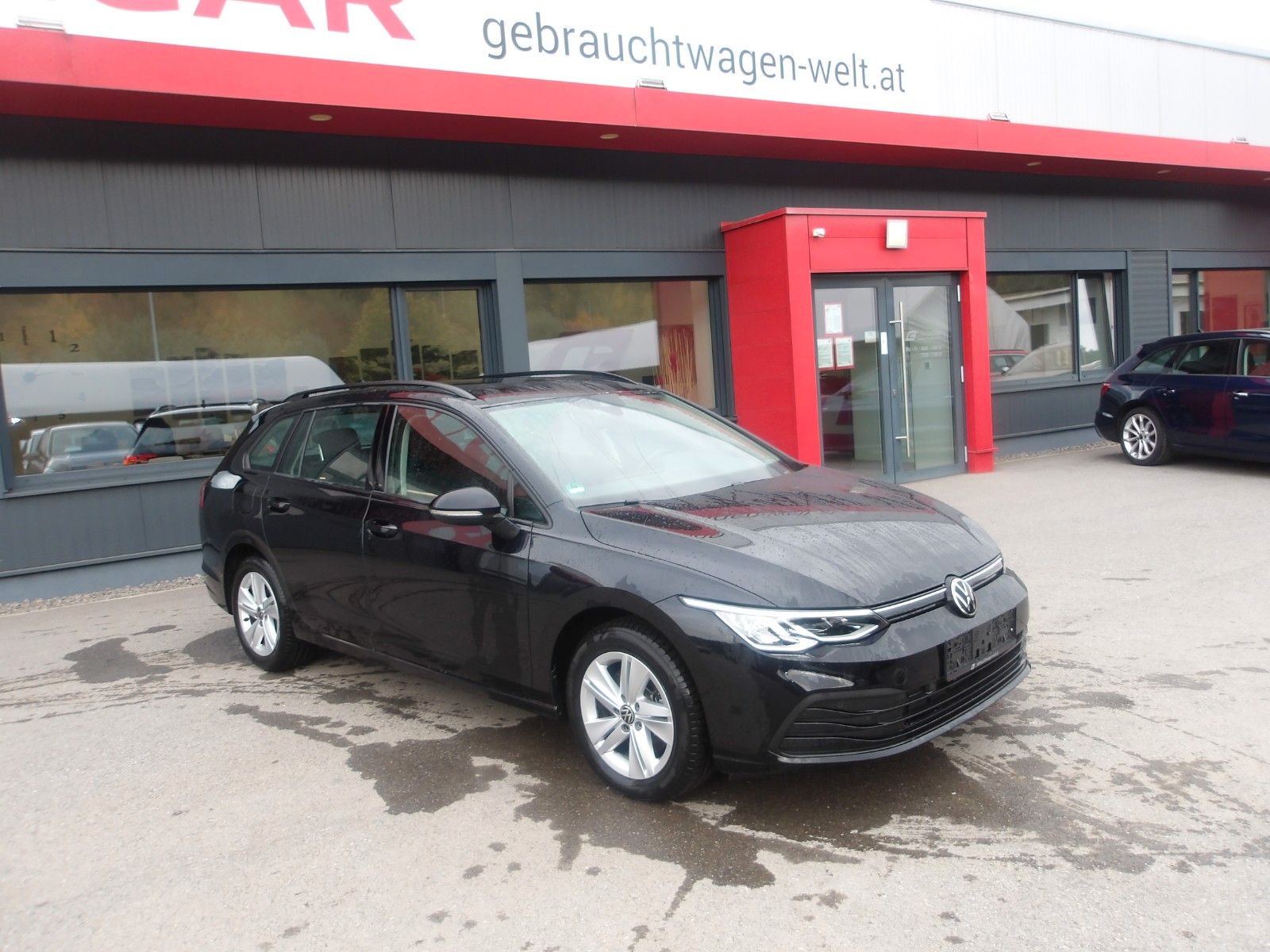 Volkswagen Golf VIII Variant Life EXP € 12990.-- imagem 3