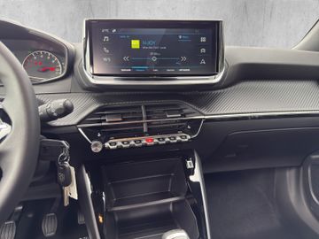 Peugeot 2008 1.2 PureTech 100 Style LED+SHZ+PDC+SpurH