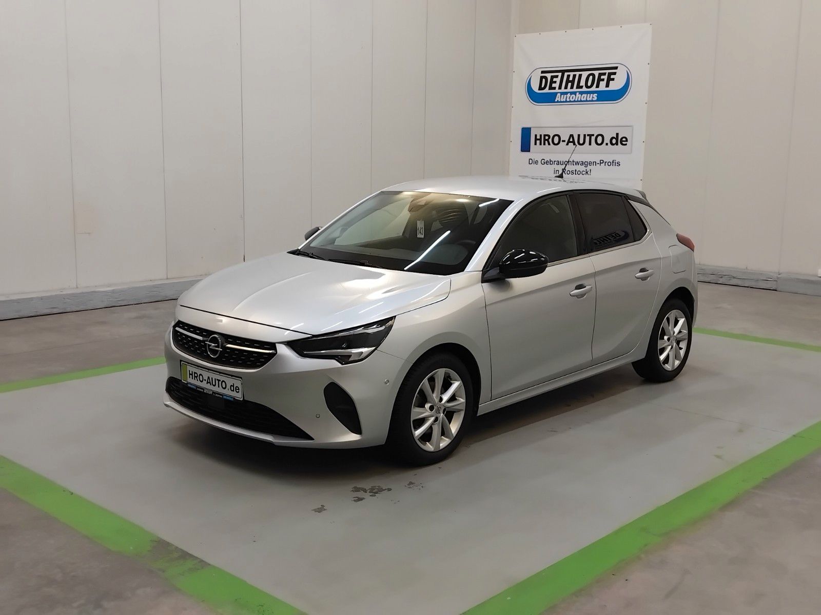 Opel Corsa (06/2023, Benzin)