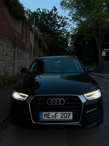 AUDI Audi Q3 TDI