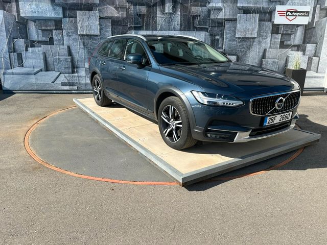 VOLVO V90 Cross Country