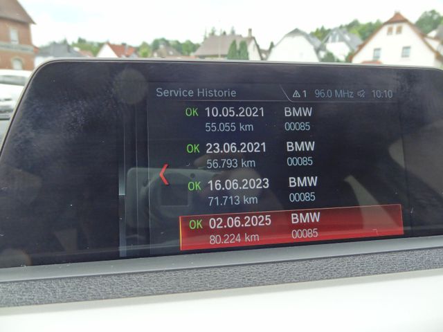 Fahrzeugabbildung BMW 318d Advantage/2.Hd/Navi/LED/AHK/SitzH/TopZust/