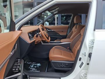 Ssangyong Torres Forest Edition 1.5 °LED°Navi°RFK°AHK°SHZ°