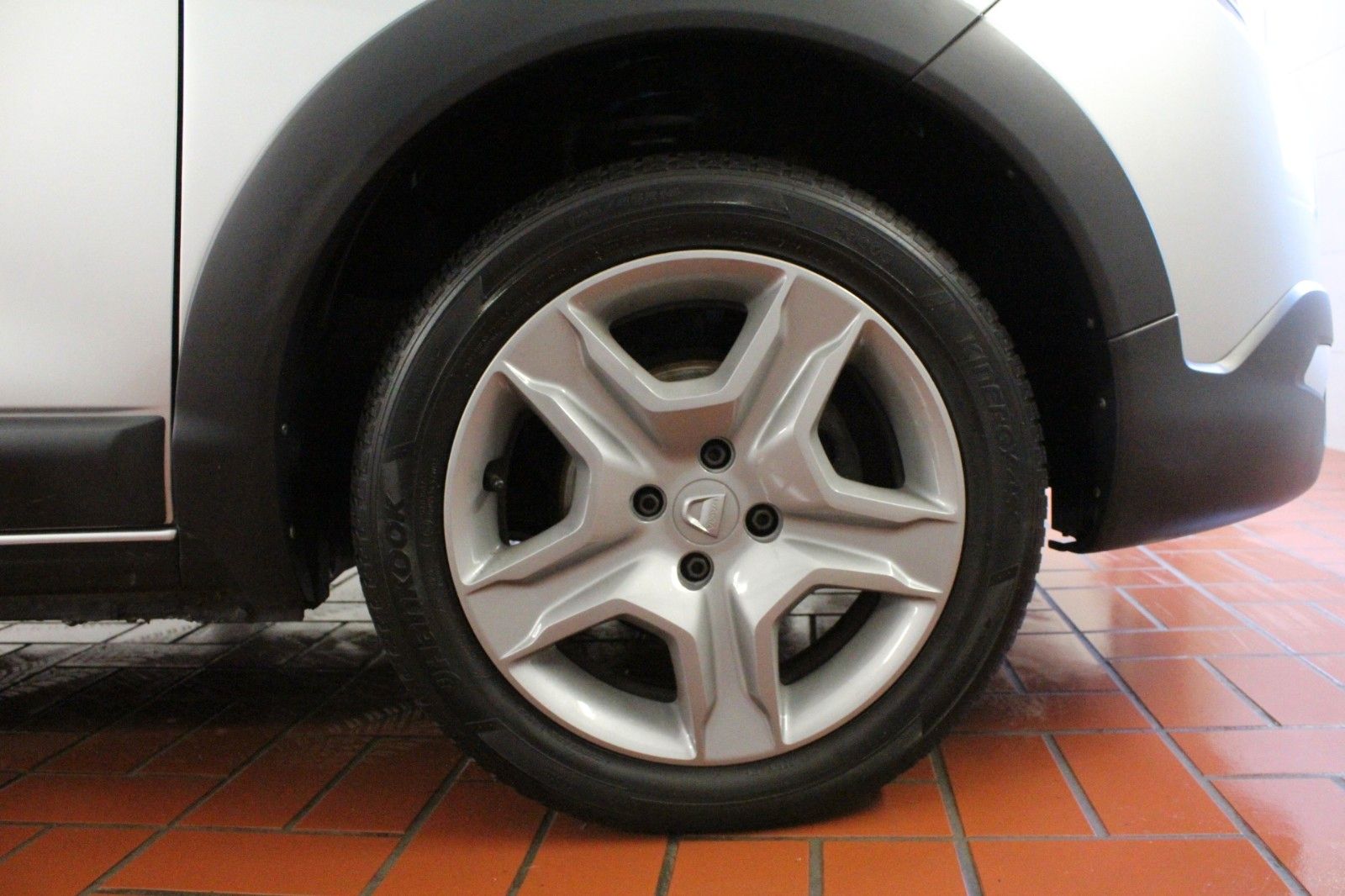 Fahrzeugabbildung Dacia Dokker SCe 100 Stepway *Navi*Klima*Kamera*