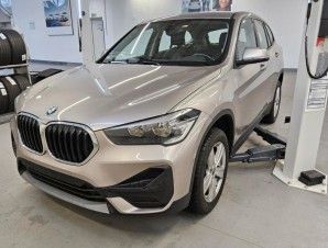 BMW X1sDrive20d/Aut/Navi/LEDer/Tempom/LenkrHz/Advant