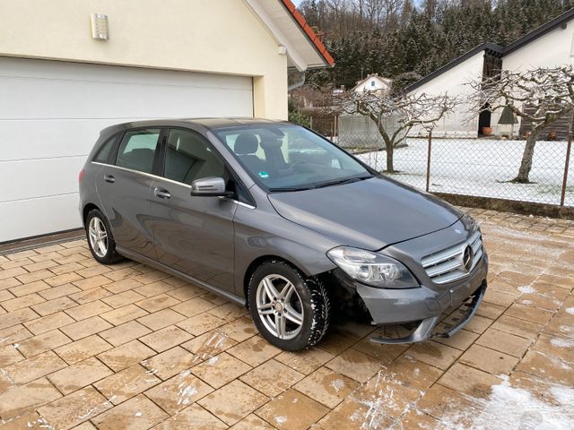 Mercedes-Benz B 180 CDI