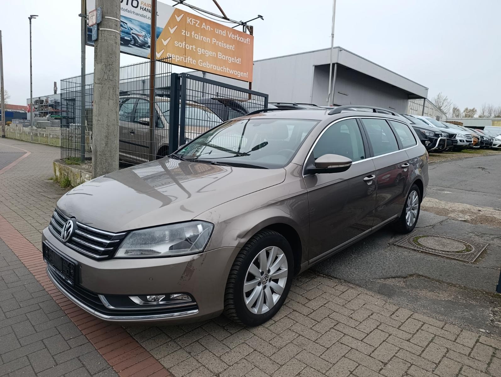 Volkswagen Passat Variant Comfortline*NAVI*DSG*SITZH*PDC*