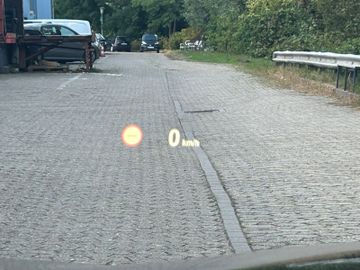 BMW 525 - 12