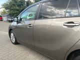 Toyota Verso*Kamera*AHK*Navi*BT*SHZ*Temp.*HU/AU Neu - gebrauchte Toyota Kleinbus