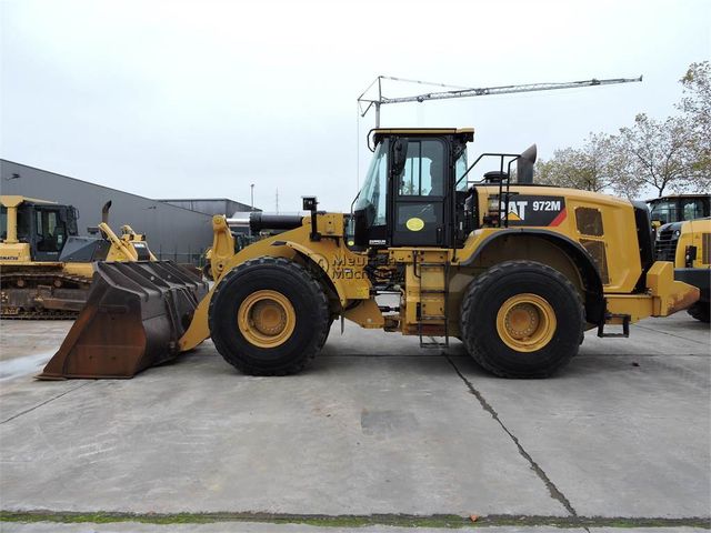 CAT 972M