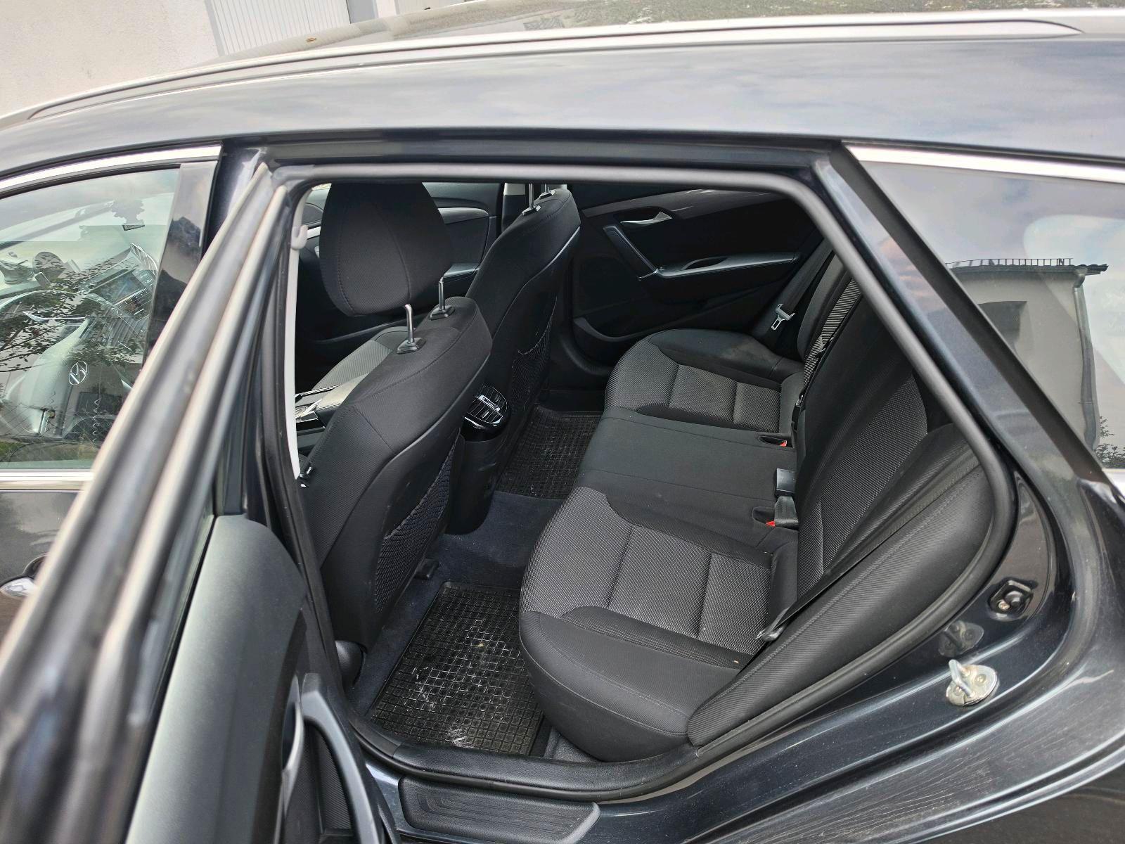 Hyundai i40 2014 — photo 9