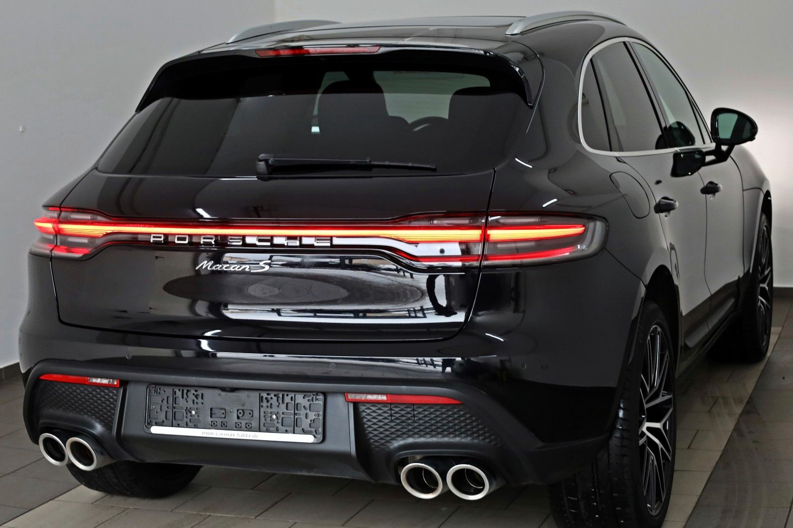 Fahrzeugabbildung Porsche Macan S Leder,Navi,LED,PanDach,BOSE,Sport-Chrono