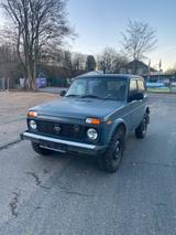 Lada Niva 4x4 Kein TÜV - Lada aus 2012